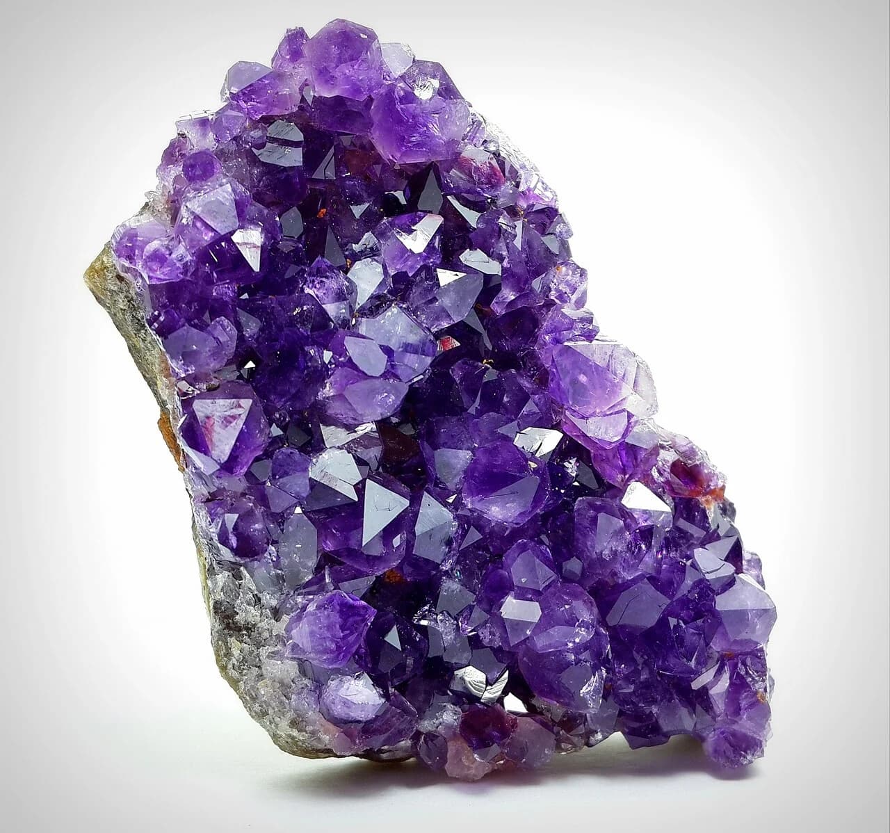 Amethyst gemstone specimen, reference SS-2610